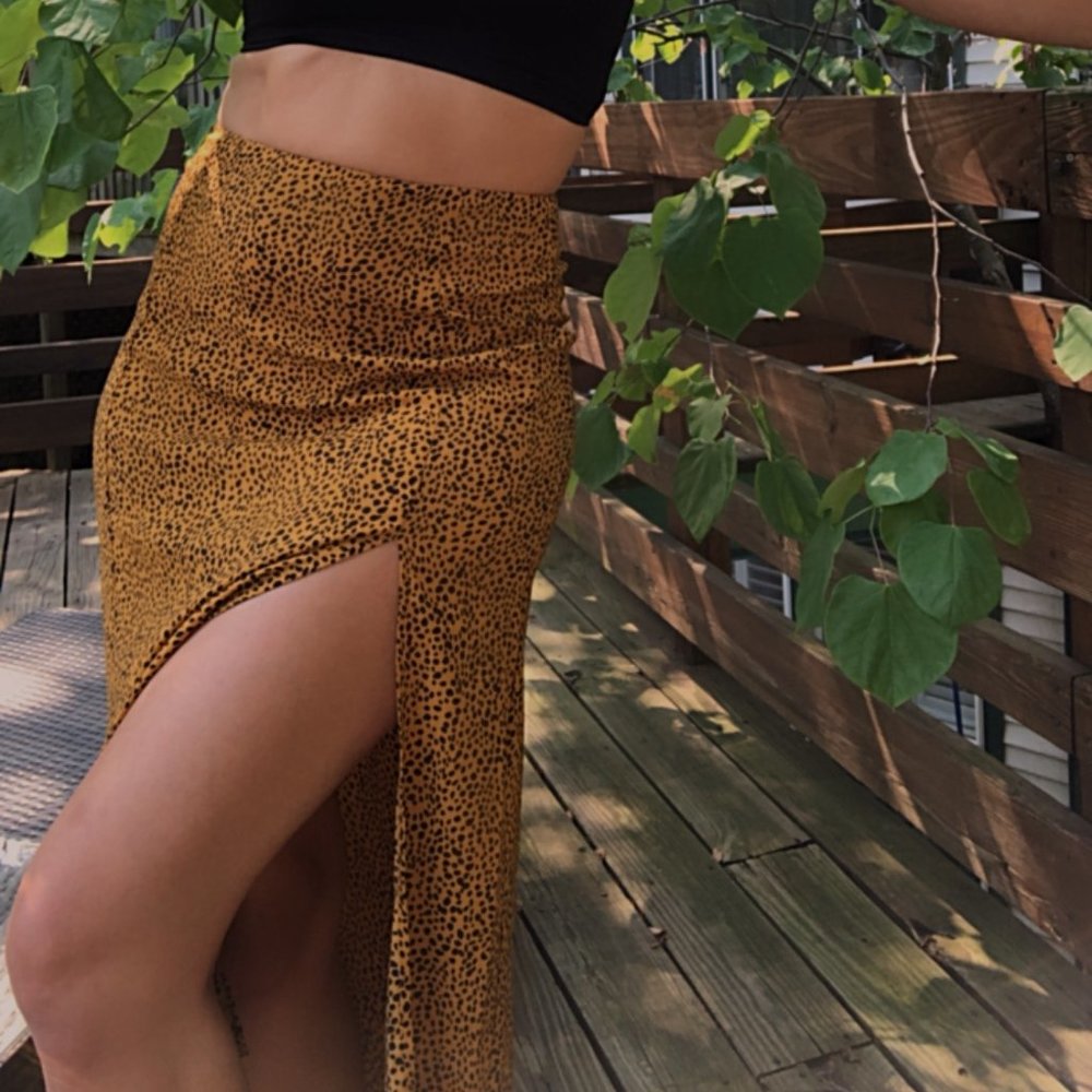 NWT Cheetah Print Slit Midi Skirt - Picture 8 of 9